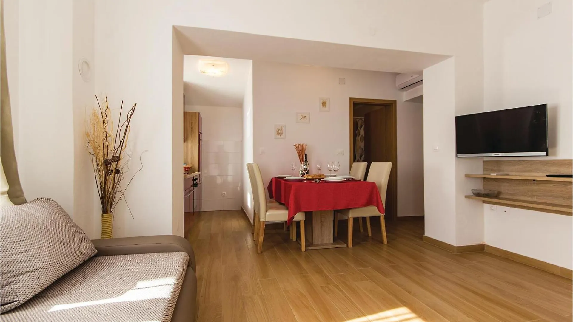 Lovely Home In Hreljici With Kitchen كرواتيا